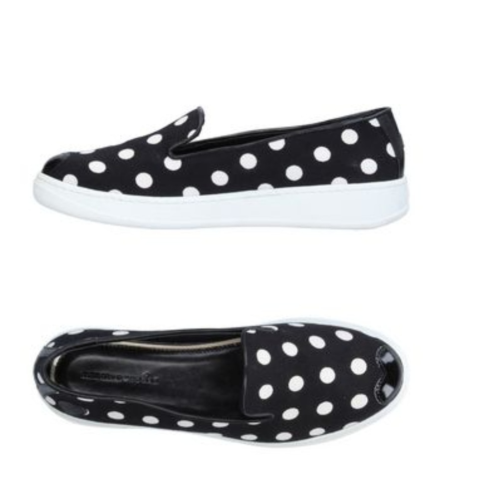 katie grand loves hogan shoes